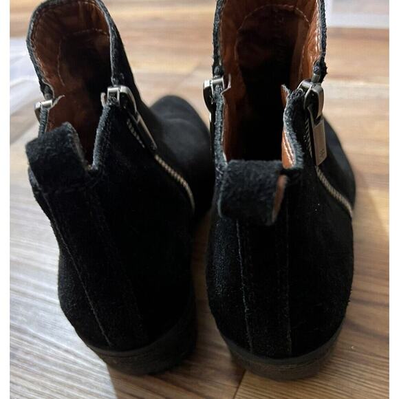 Lucky Brand Womens Fineses Ankle Boots Black Suede Block Heel Zip Up Size 6.5 M - Picture 5 of 11